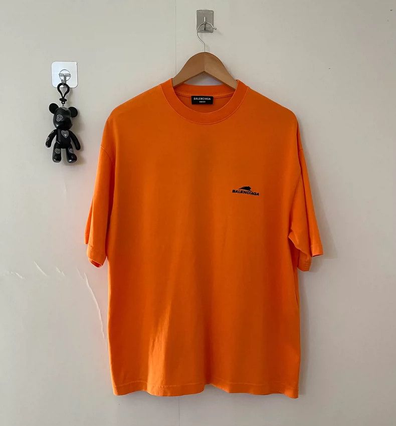 Balenciaga Balenciaga Tiger Year Limited Edition Short Sleeve - dmc Size US S / EU 44-46 / 1 - 2 Thumbnail