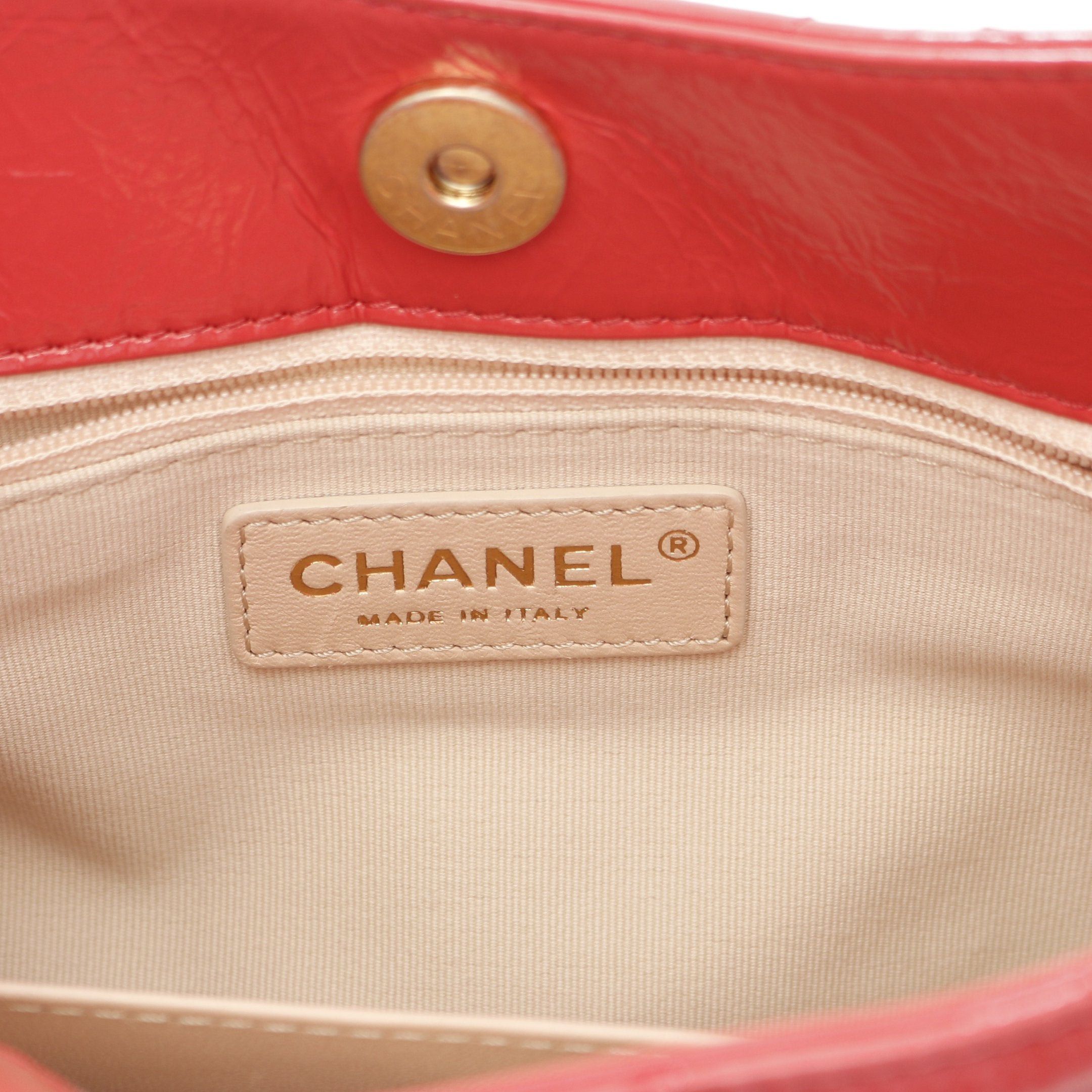 Chanel Chanel Matelasse Hobo Chain Shoulder Bag Leather Orange Red Gold Hardware Size ONE SIZE - 4 Thumbnail