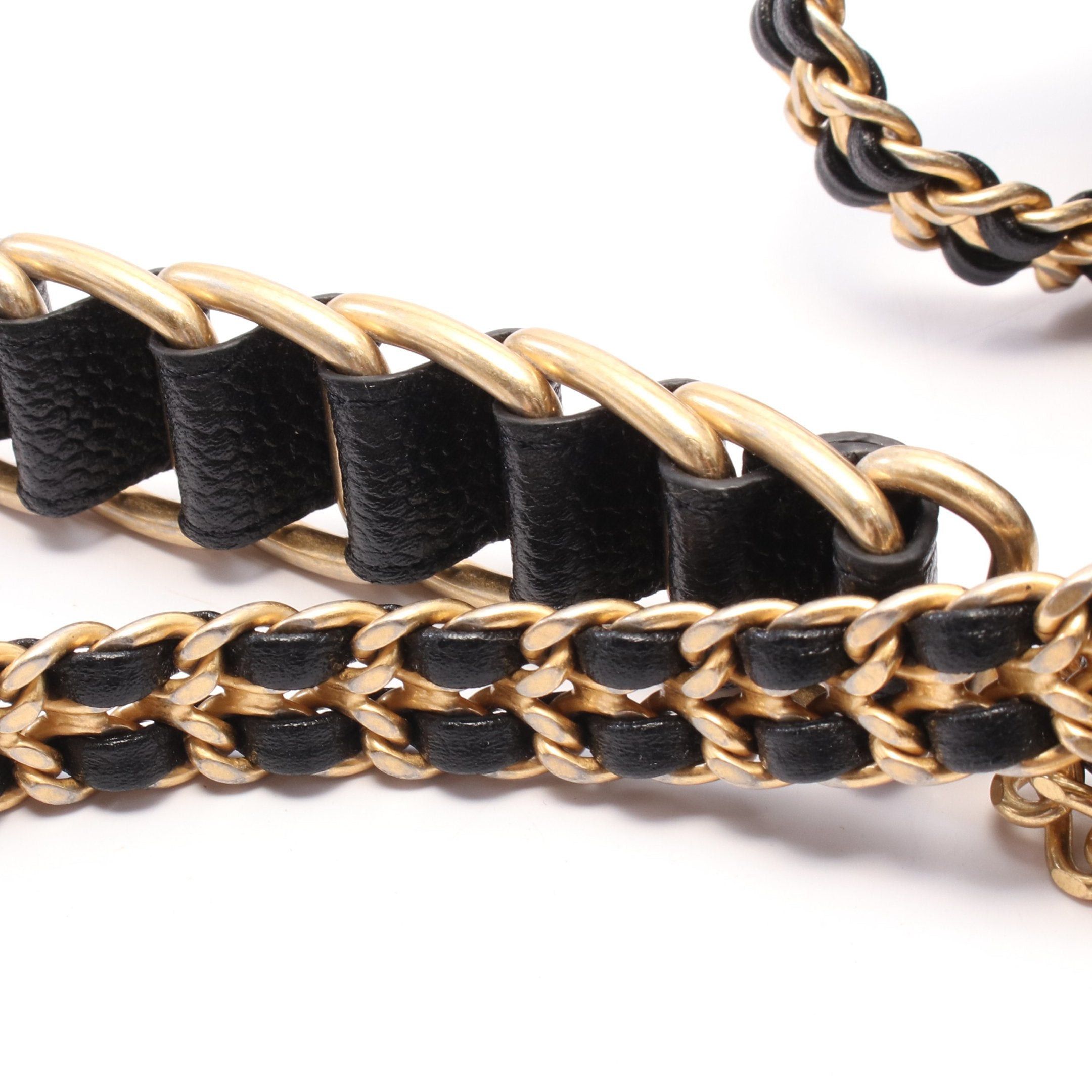 Chanel Chanel Matelasse Chain Shoulder Bag Caviar Skin Black Gold Hardware Size ONE SIZE - 6 Thumbnail