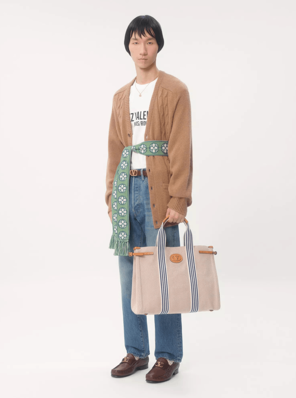 Valentino 'Chez' White Crewneck T-Shirt with Maxi Logo Print on the Front in Cotton Man Size US M / EU 48-50 / 2 - 4 Thumbnail