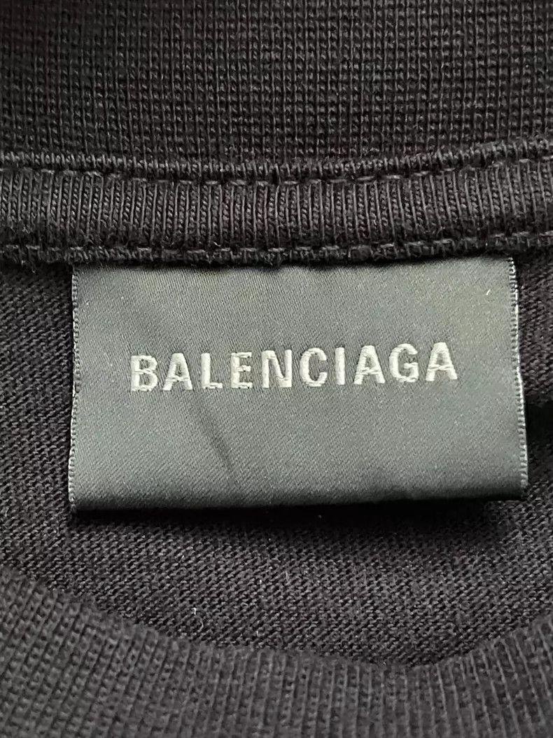 Balenciaga Balenciaga Short Sleeve T-Shirt Black - dmc Size US S / EU 44-46 / 1 - 3 Thumbnail