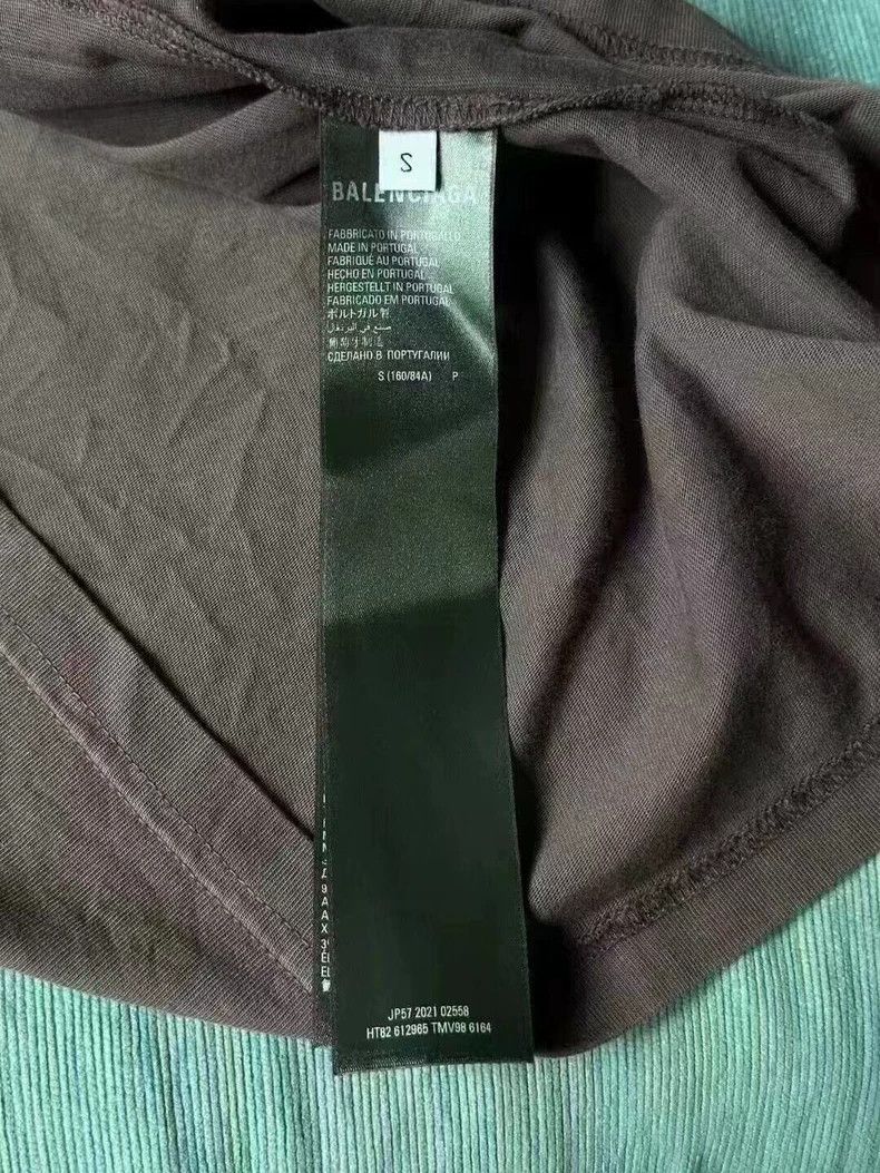 Balenciaga Balenciaga Purple Short Sleeve T-Shirt - dmc Size US S / EU 44-46 / 1 - 3 Thumbnail
