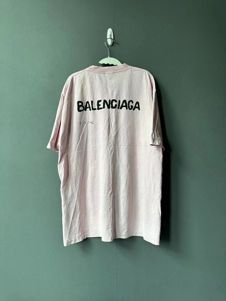 Balenciaga Balenciaga Pink Graffiti Short Sleeve T-Shirt - dmc Size US M / EU 48-50 / 2 - 2 Thumbnail