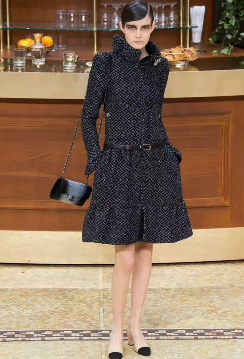 Chanel Long Chanel Coat from Metropolis Collection - dmc Size US S / EU 44-46 / 1 - 2 Thumbnail