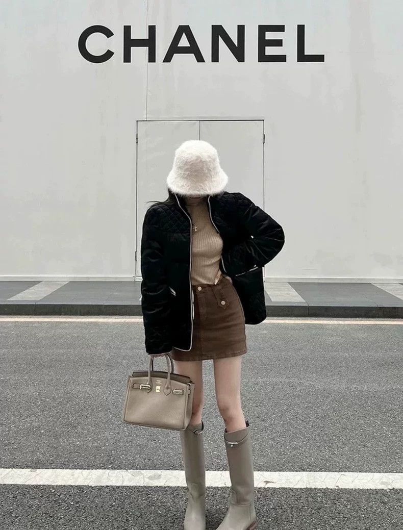 Chanel Chanel 18b Hamburger Series Down Jacket - dmc Size US M / EU 48-50 / 2 - 9 Thumbnail