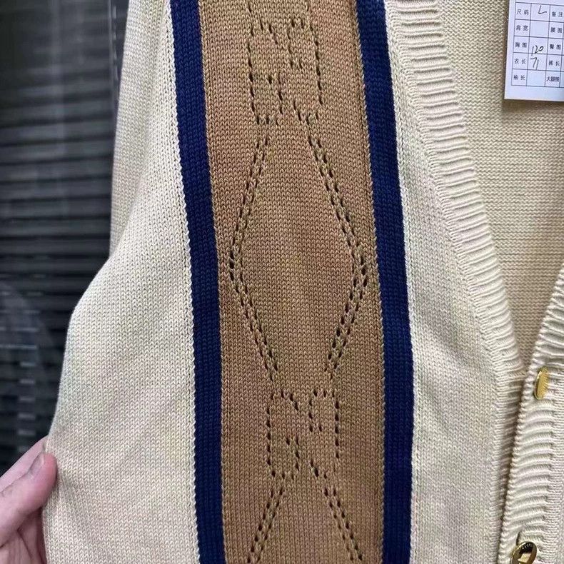 Gucci Gucci Wool Cardigan with Unique Color Blocks - dmc Size US L / EU 52-54 / 3 - 3 Thumbnail