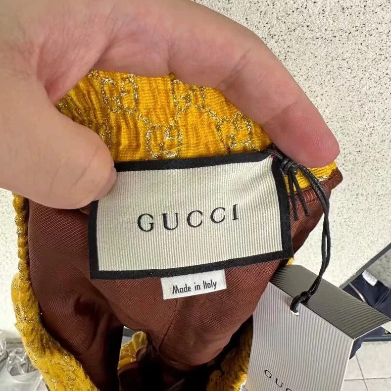 Gucci Gucci Yellow Print Shorts Size 42 - dmc Size US 34 / EU 50 - 2 Thumbnail