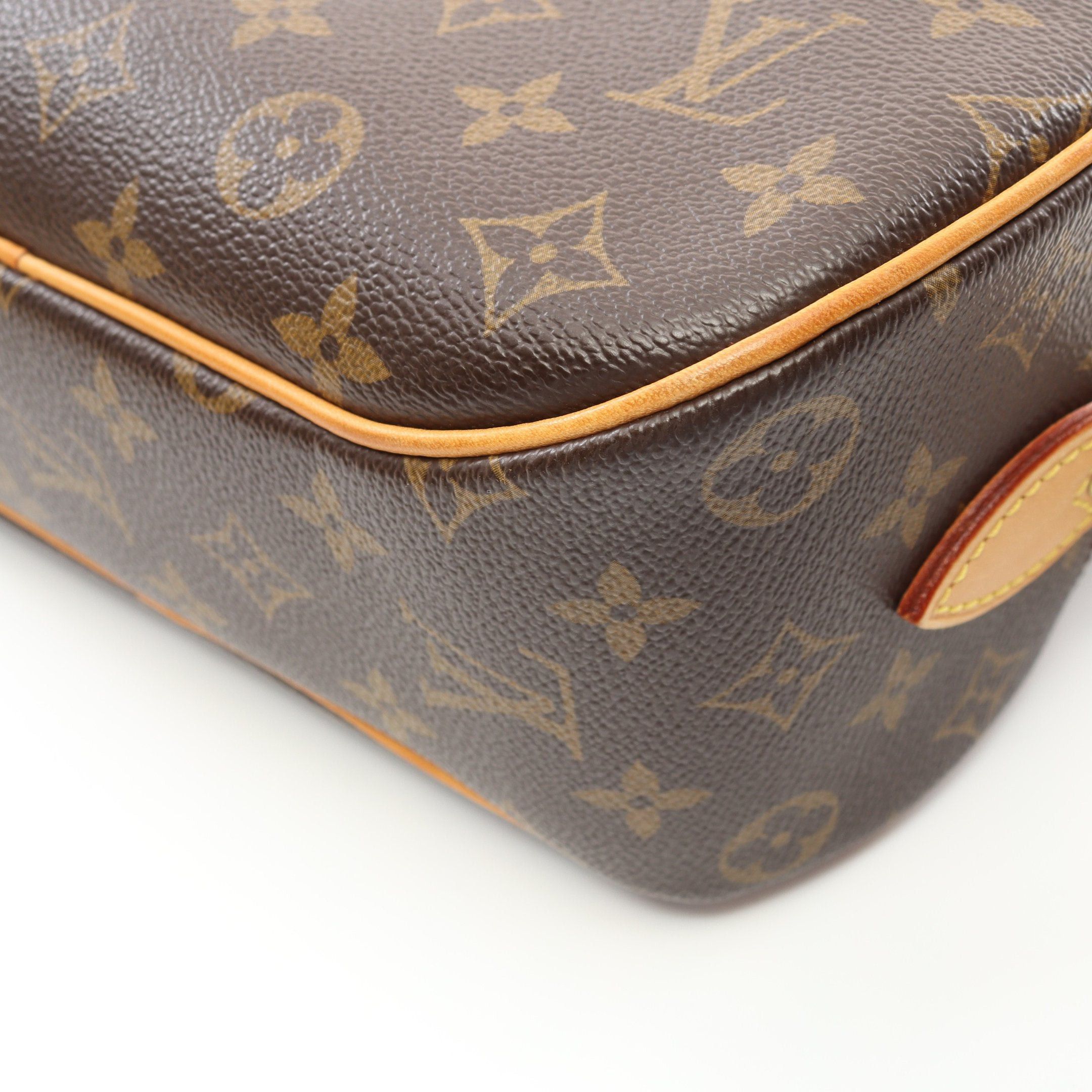 Louis Vuitton Louis Vuitton Blower Monogram Shoulder Bag Leather Brown Size ONE SIZE - 7 Thumbnail