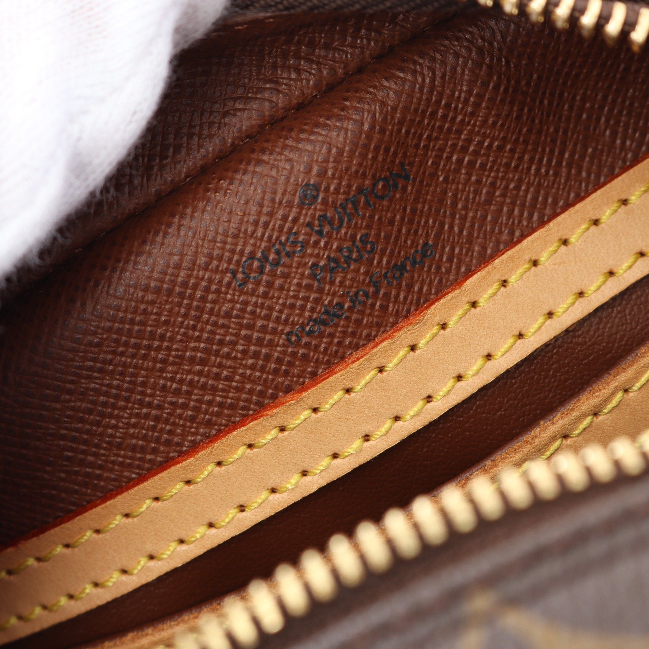 Louis Vuitton Louis Vuitton Blower Monogram Shoulder Bag Leather Brown Size ONE SIZE - 4 Thumbnail