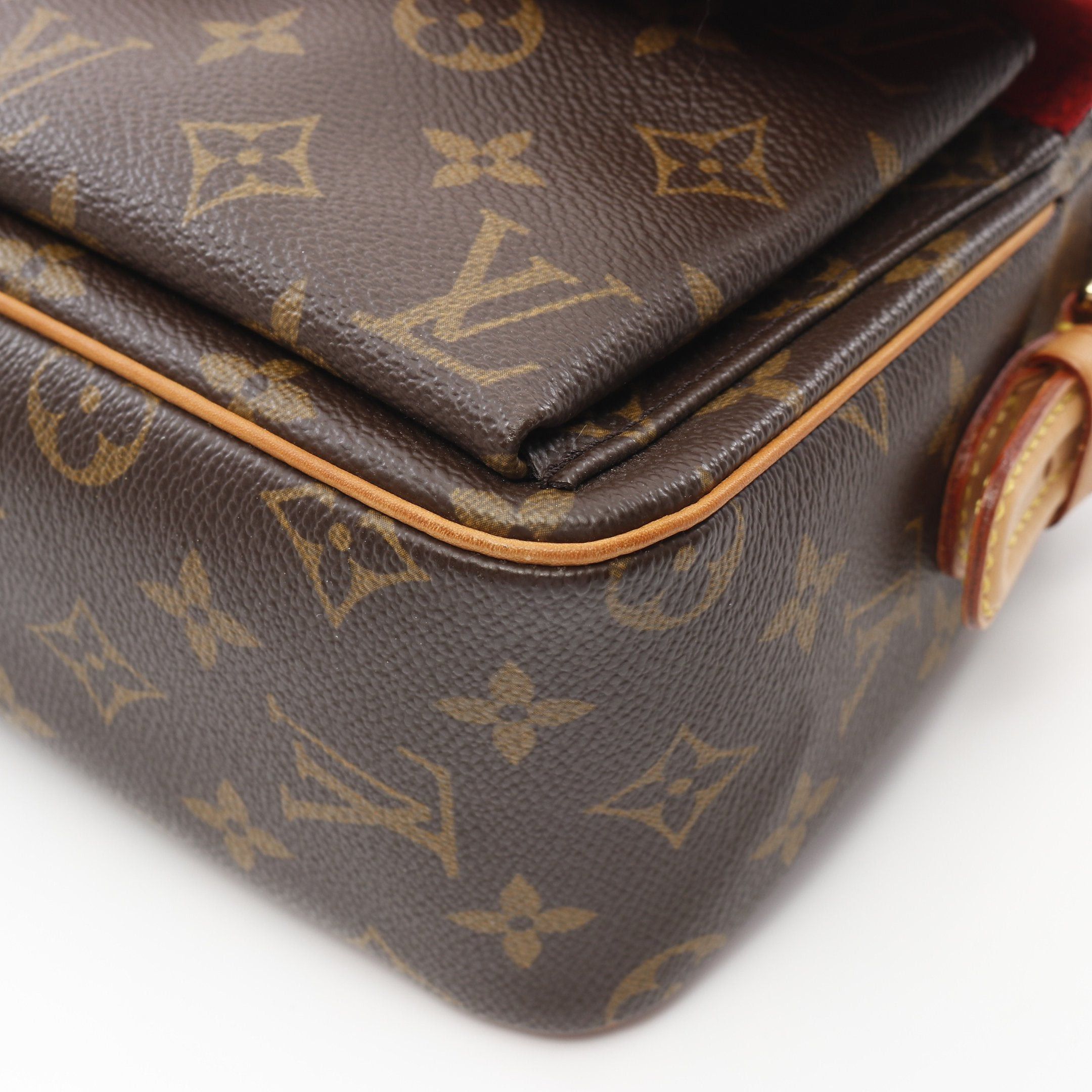Louis Vuitton Louis Vuitton Vivacite Mm Monogram Shoulder Bag Leather Brown Size ONE SIZE - 7 Thumbnail