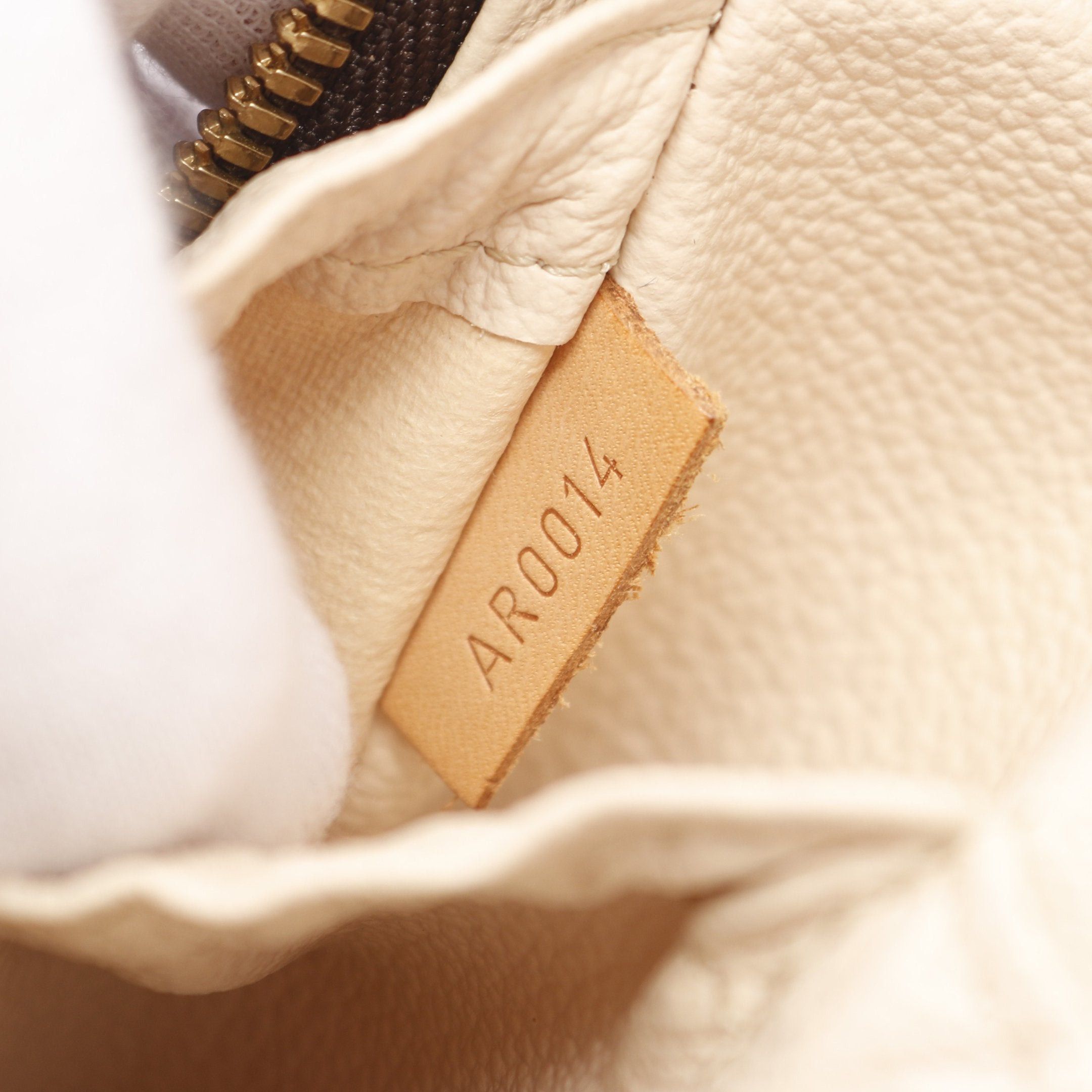Louis Vuitton Louis Vuitton Spontini Monogram Handbag Leather Brown Size ONE SIZE - 5 Thumbnail