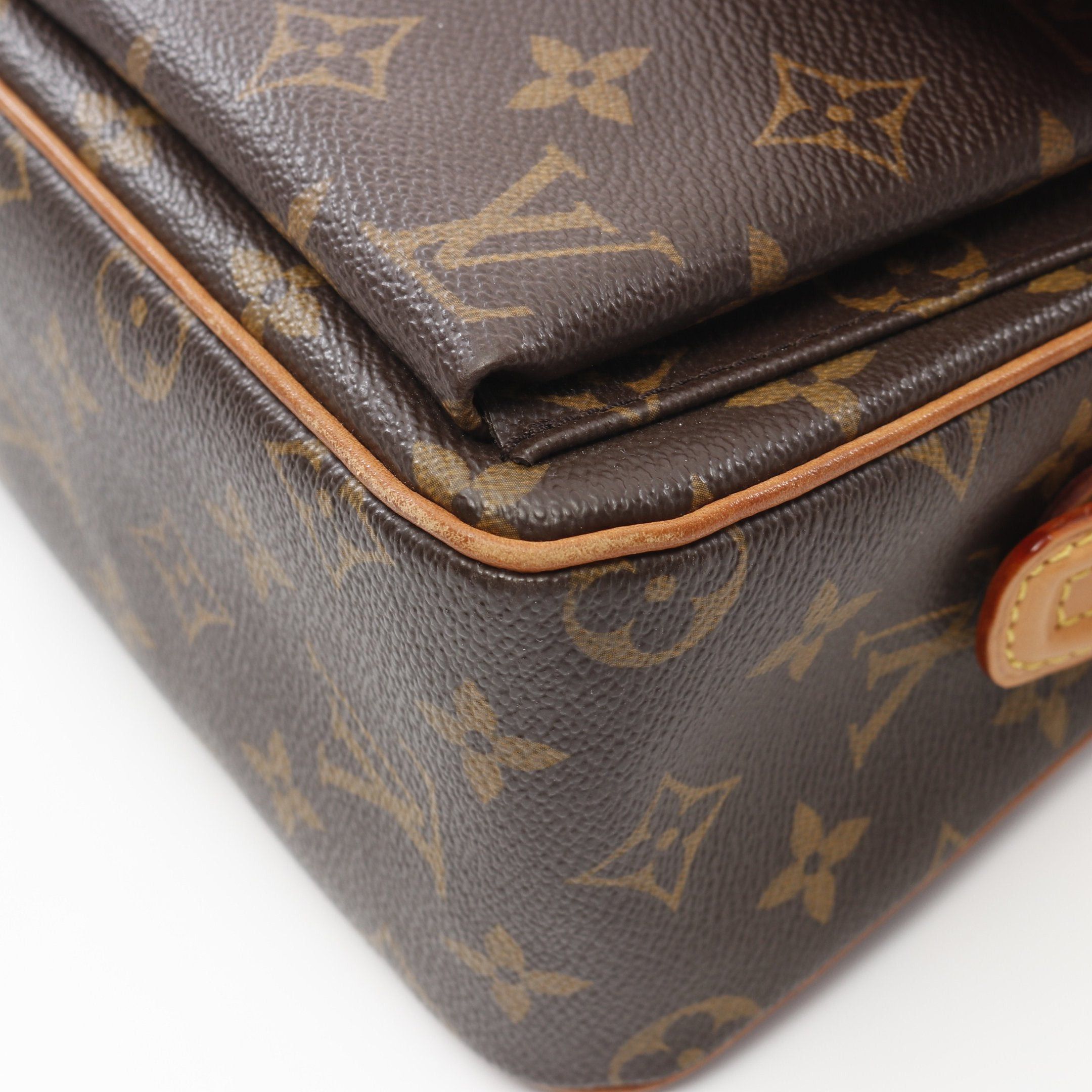 Louis Vuitton Louis Vuitton Vivacite Mm Monogram Shoulder Bag Leather Brown Size ONE SIZE - 7 Thumbnail
