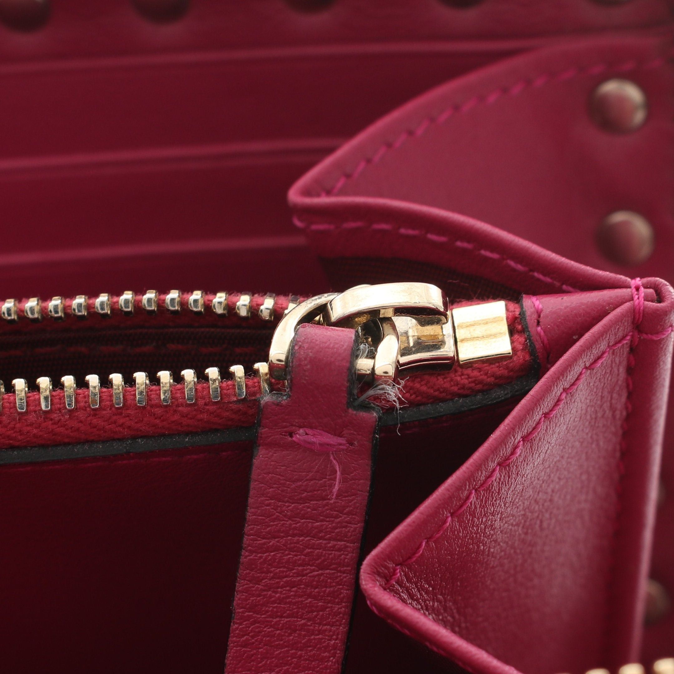 Valentino Valentino Rockstud Round Zipper Long Wallet Leather Pink Purple Size ONE SIZE - 9 Thumbnail