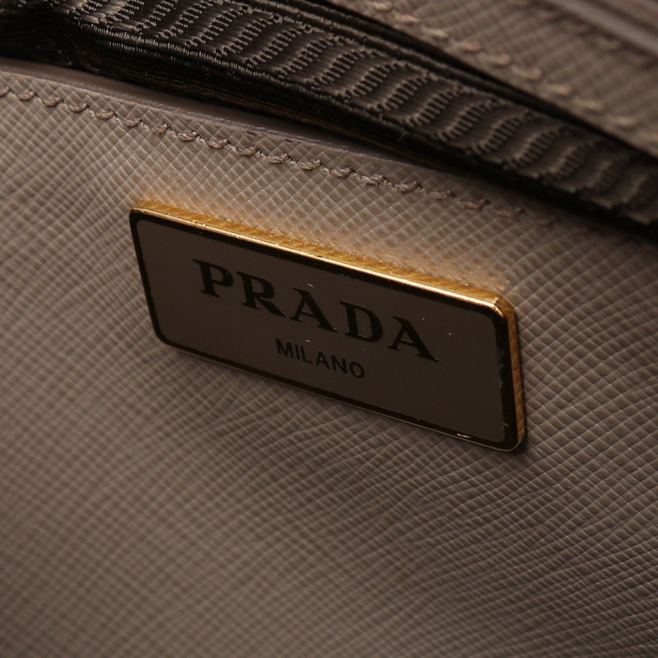 Prada Prada Saffiano Lux Galleria Handbag Leather Gray Beige White Size ONE SIZE - 4 Thumbnail