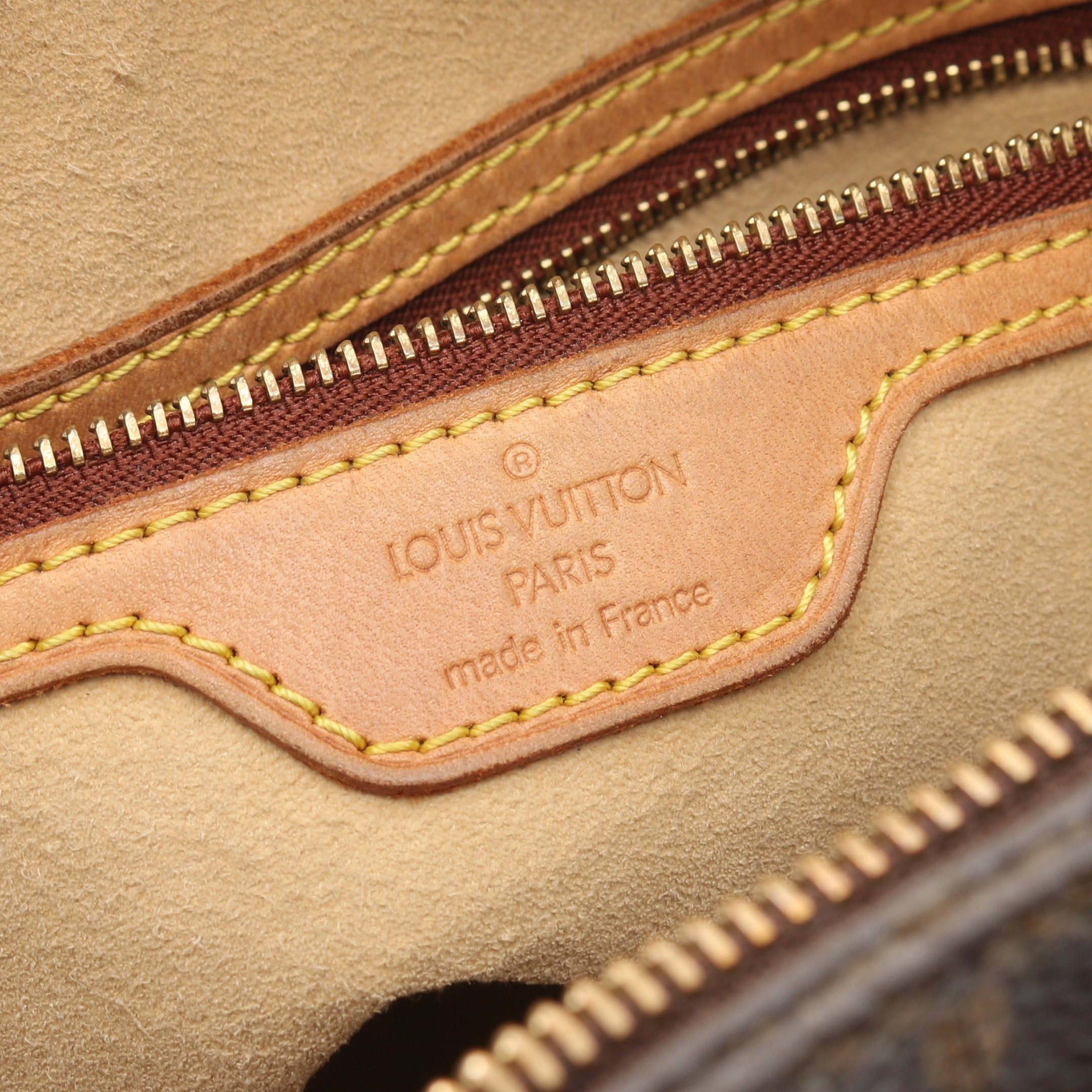 Louis Vuitton Louis Vuitton Looping Gm Monogram Shoulder Bag Leather Brown Size ONE SIZE - 4 Thumbnail