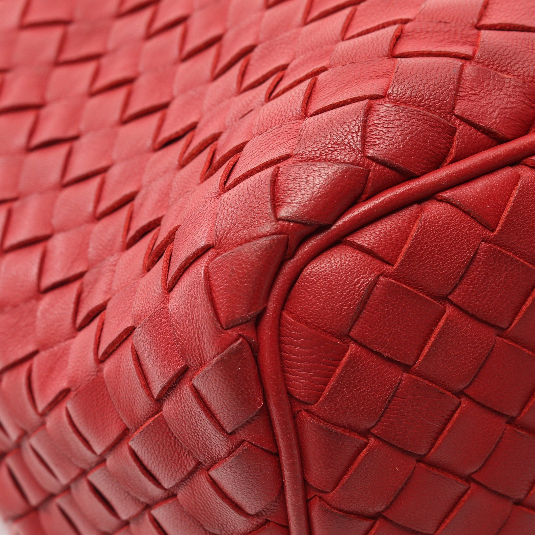Bottega Veneta Bottega Veneta Intrecciato One Shoulder Bag Leather Red Size ONE SIZE - 5 Thumbnail