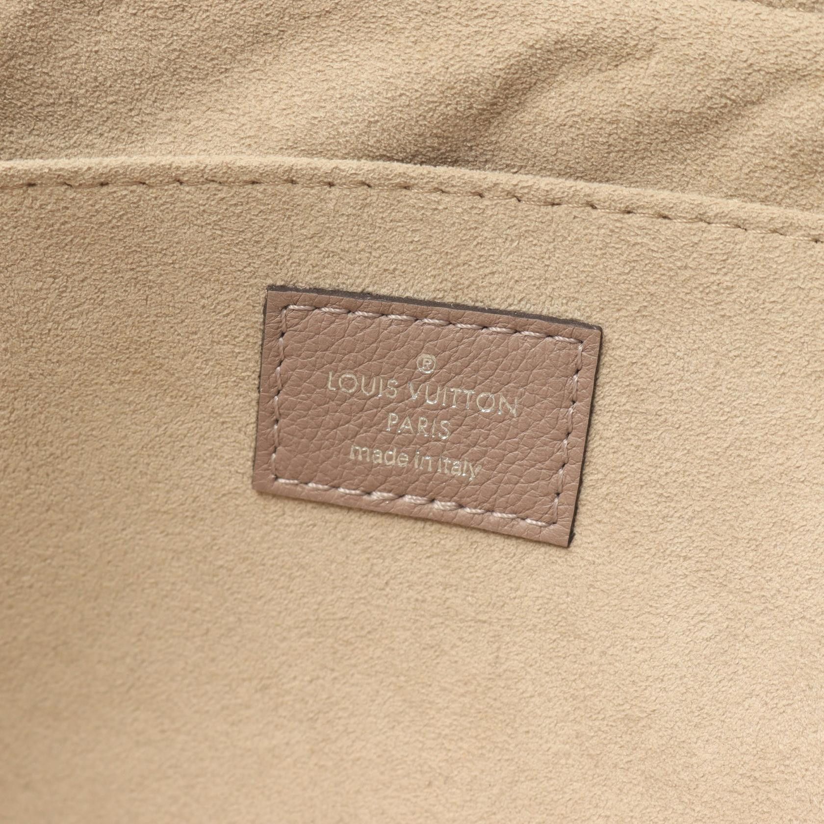 Louis Vuitton Louis Vuitton Pochette Jour Pm Taupe Clutch Bag Leather Gray Beige Size ONE SIZE - 4 Thumbnail
