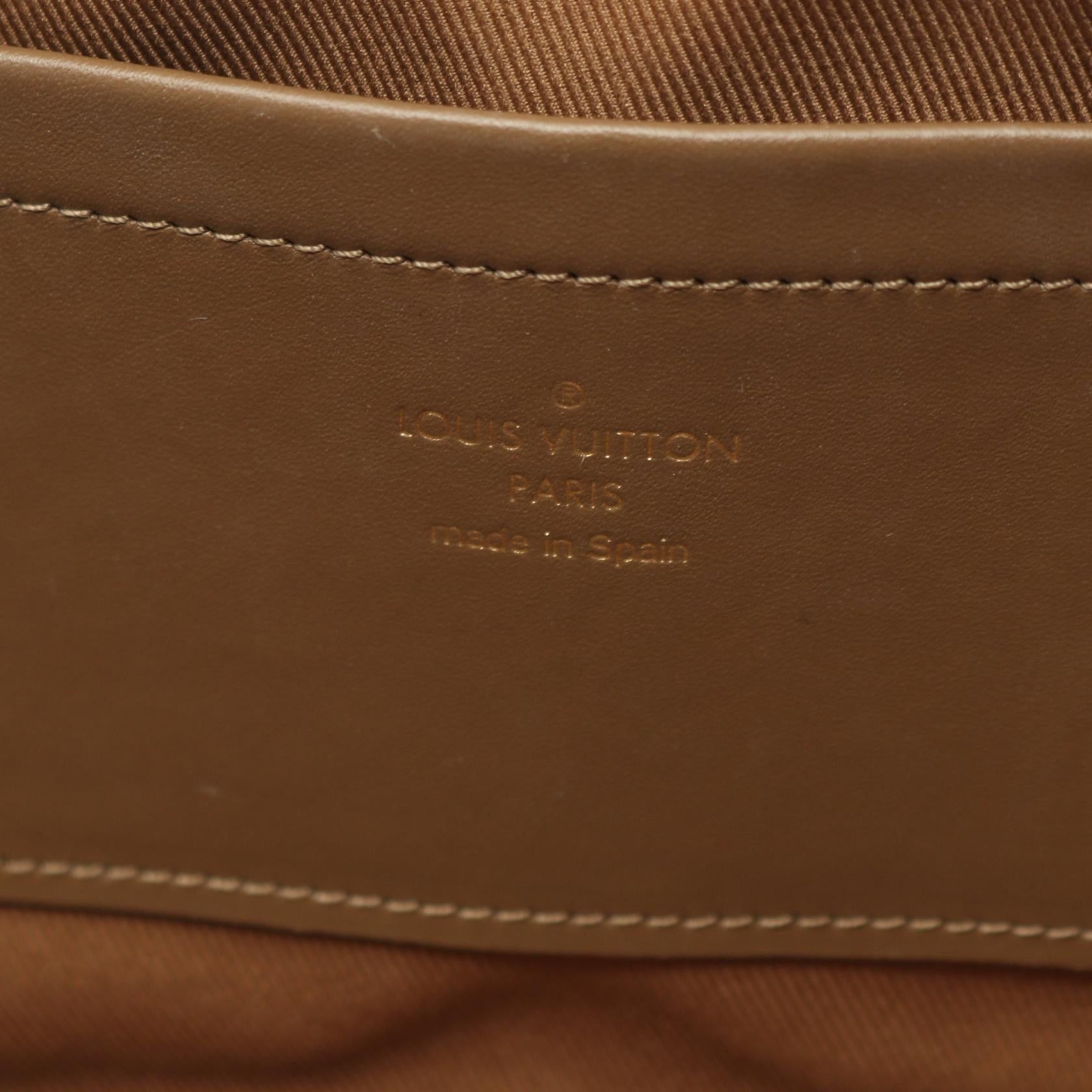 Louis Vuitton Louis Vuitton Utility Crossbody Monogram Handbag Leather Brown Size ONE SIZE - 4 Thumbnail