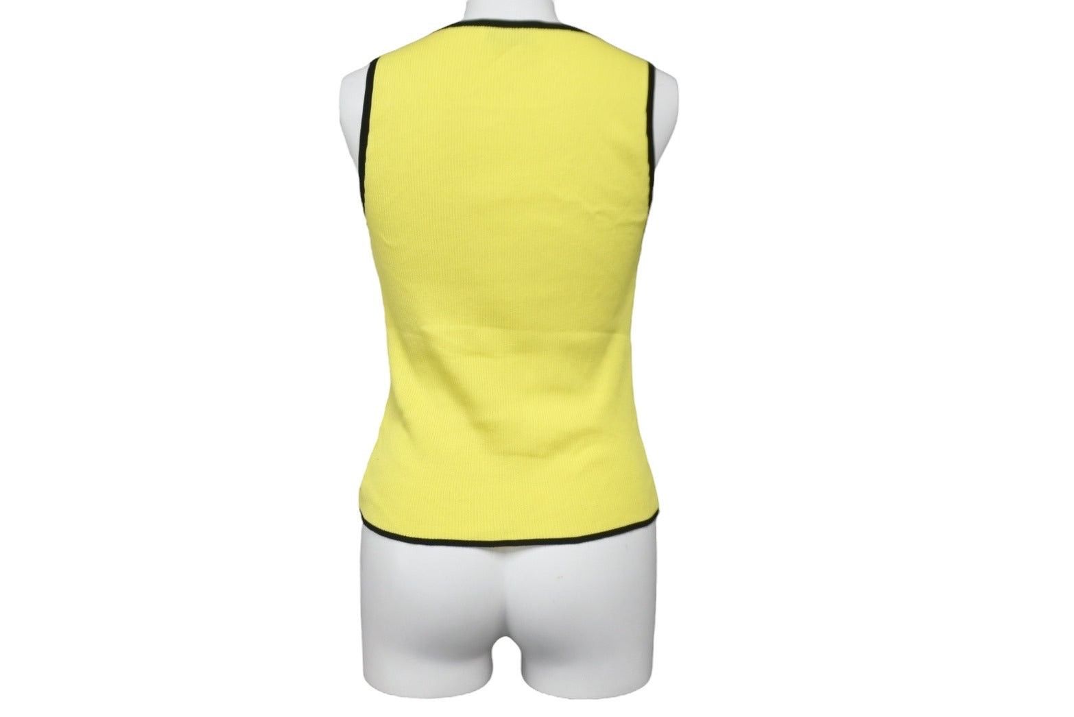 Chanel chanel tank top sleeveless coco mark button size 40 Size US M / EU 48-50 / 2 - 2 Thumbnail