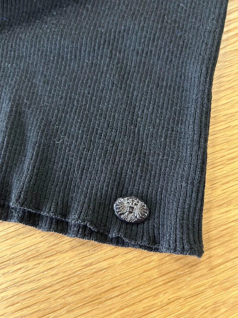 Chanel Black Knit Top with Ruffled Collar and Sleeves - dmc Size US M / EU 48-50 / 2 - 5 Thumbnail
