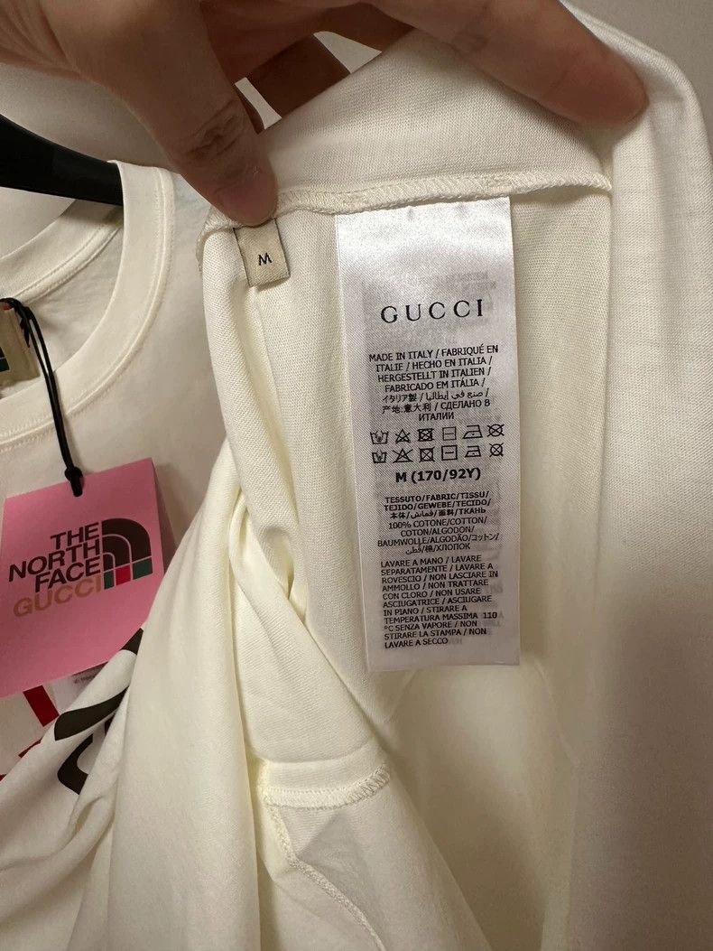 Gucci Gucci North Face White T-shirt - dmc Size US M / EU 48-50 / 2 - 5 Thumbnail