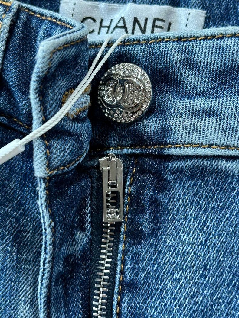 Chanel Chanel Logo Slim Fit Denim Pants 36 Size - dmc Size US 36 / EU 52 - 5 Thumbnail