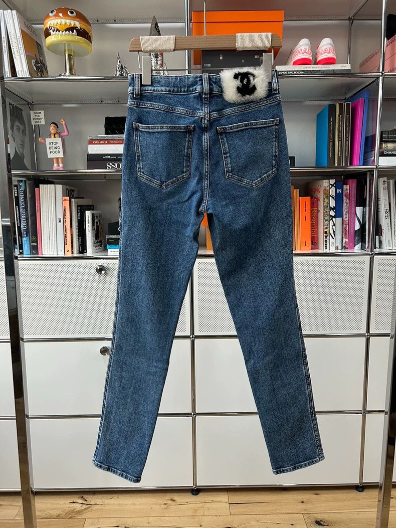 Chanel Chanel Logo Slim Fit Denim Pants 36 Size - dmc Size US 36 / EU 52 - 2 Thumbnail