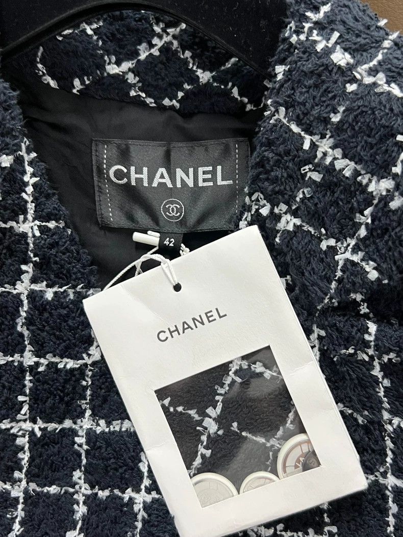 Chanel Chanel Black and White Check Tweed Jacket - dmc Size US XL / EU 56 / 4 - 6 Thumbnail