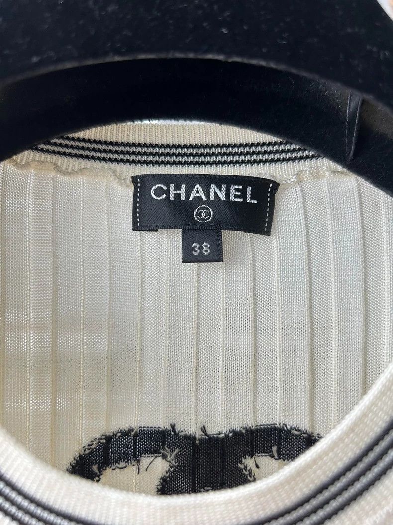 Chanel Chanel 31 Number Ribbed Knit T-Shirt - dmc Size US M / EU 48-50 / 2 - 4 Thumbnail