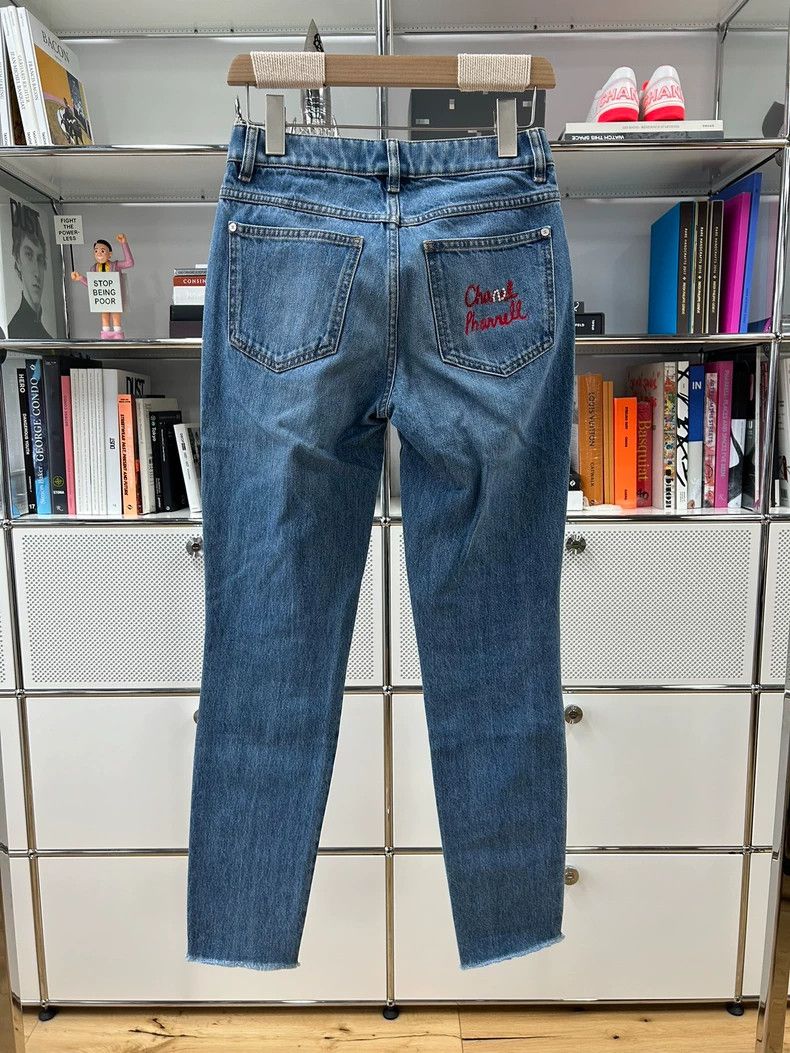 Chanel Chanel Blue Denim Long Pants with Embroidery - dmc Size US 34 / EU 50 - 2 Thumbnail