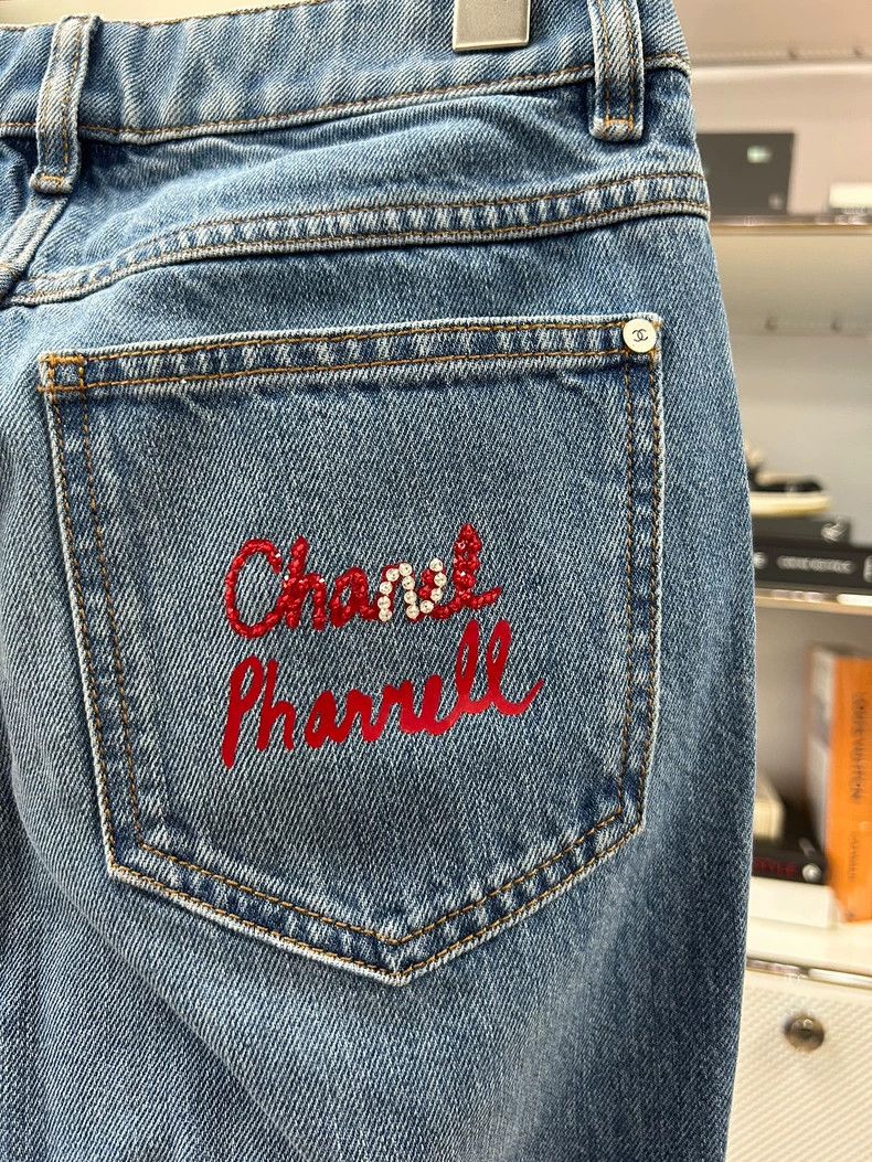 Chanel Chanel Blue Denim Long Pants with Embroidery - dmc Size US 34 / EU 50 - 5 Thumbnail