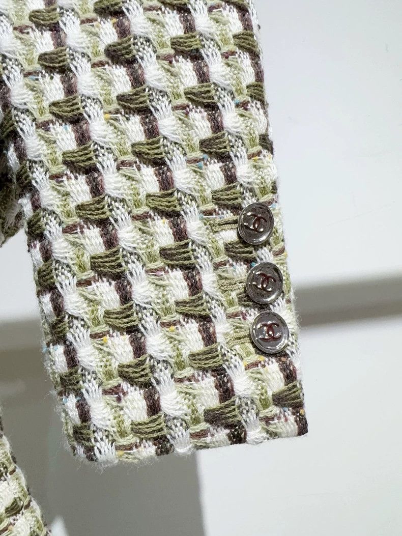 Chanel Chanel Colorful Tweed Outerwear Jacket - dmc Size US S / EU 44-46 / 1 - 4 Thumbnail