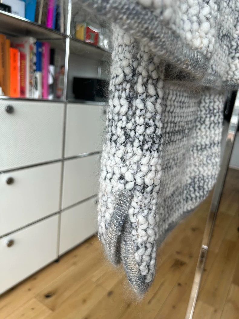 Chanel Chanel Gray White Knit Cape Sweater - dmc Size US S / EU 44-46 / 1 - 4 Thumbnail