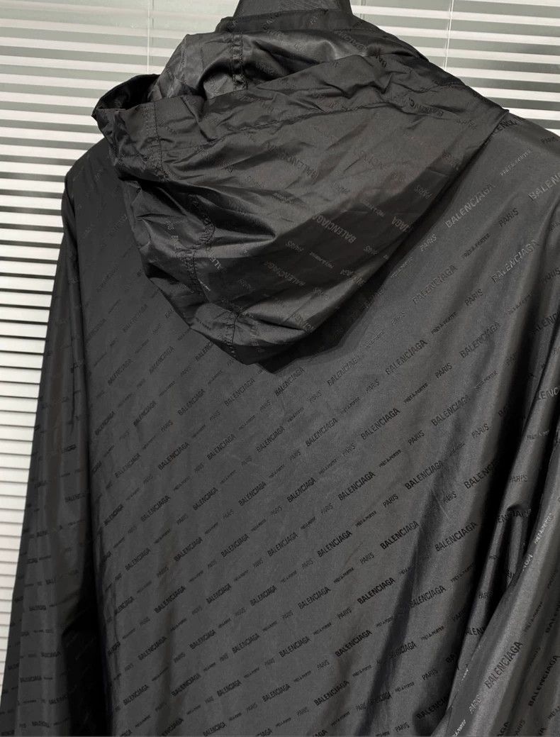 Balenciaga Black Hooded Balenciaga Windbreaker Jacket - dmc Size US M / EU 48-50 / 2 - 7 Thumbnail
