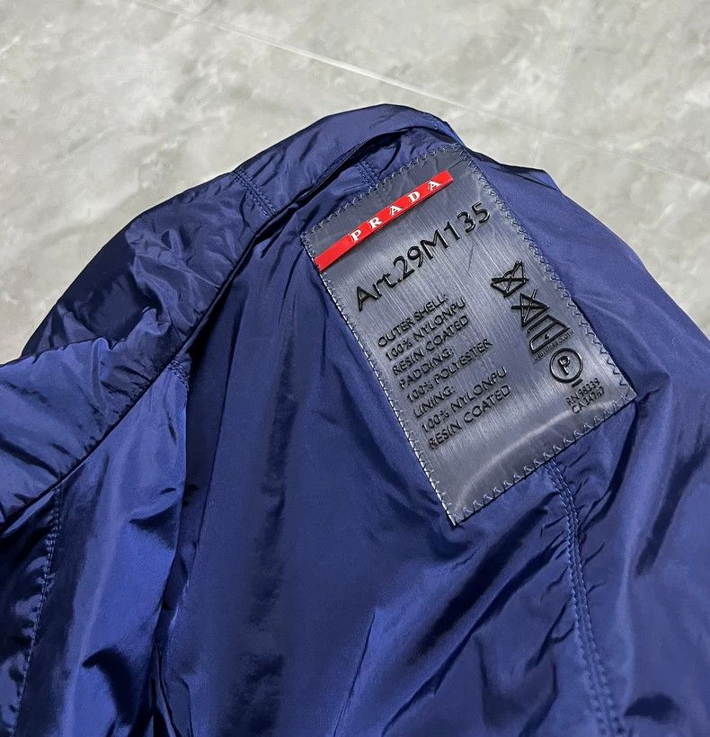 Prada Prada Nylon Jacket for Women in Size 40 - dmc Size US M / EU 48-50 / 2 - 4 Thumbnail