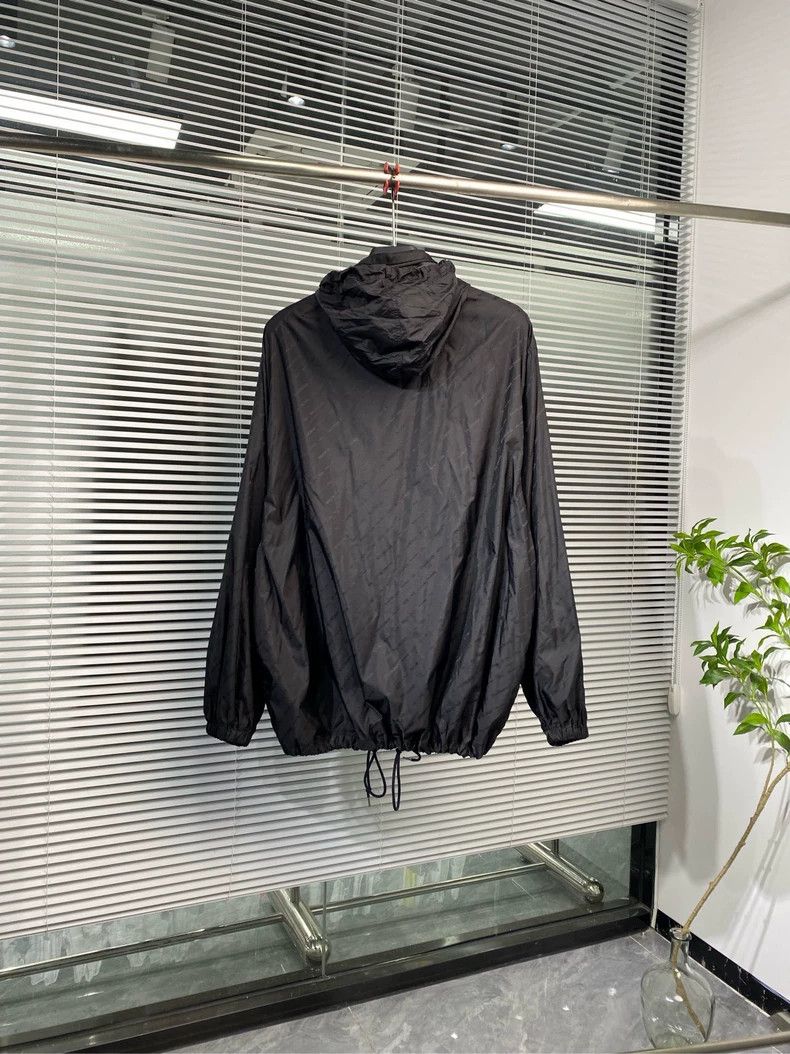 Balenciaga Balenciaga Black Windbreaker with Logo Print - dmc Size US XS / EU 42 / 0 - 2 Thumbnail
