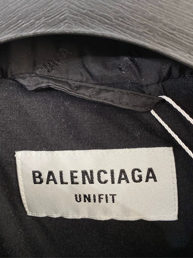 Balenciaga Balenciaga Black Windbreaker with Logo Print - dmc Size US XS / EU 42 / 0 - 6 Thumbnail