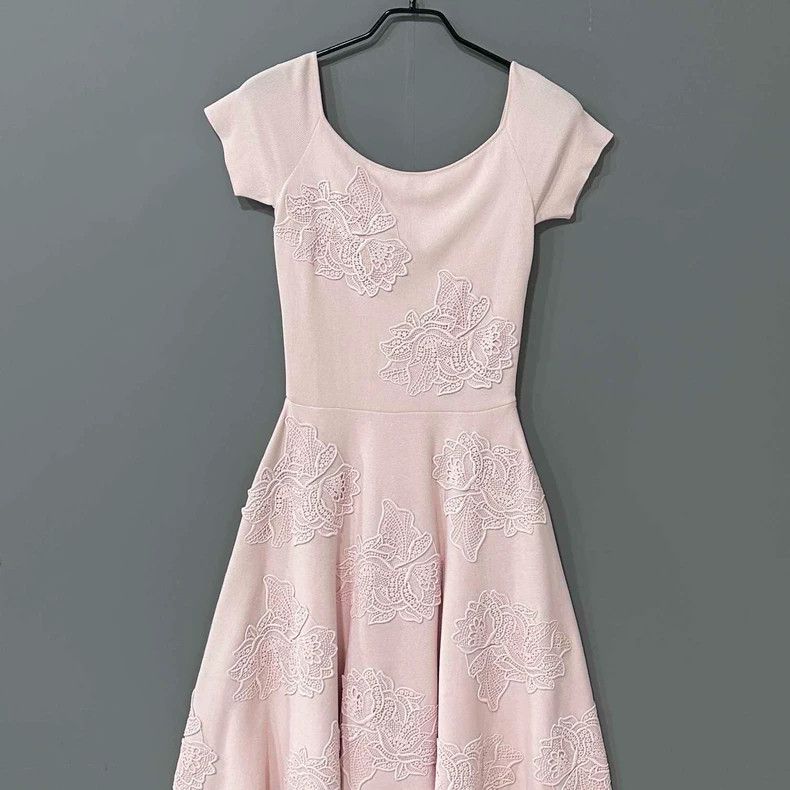 Dior Floral Knitted Dress by Dior - dmc Size US 34 / EU 50 - 2 Thumbnail
