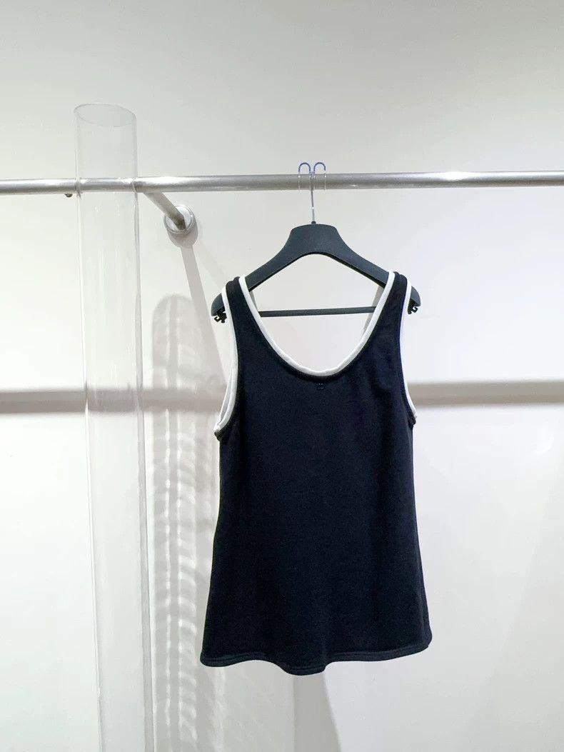 Chanel Chanel Tank Top with Number Design - dmc Size US S / EU 44-46 / 1 - 3 Thumbnail