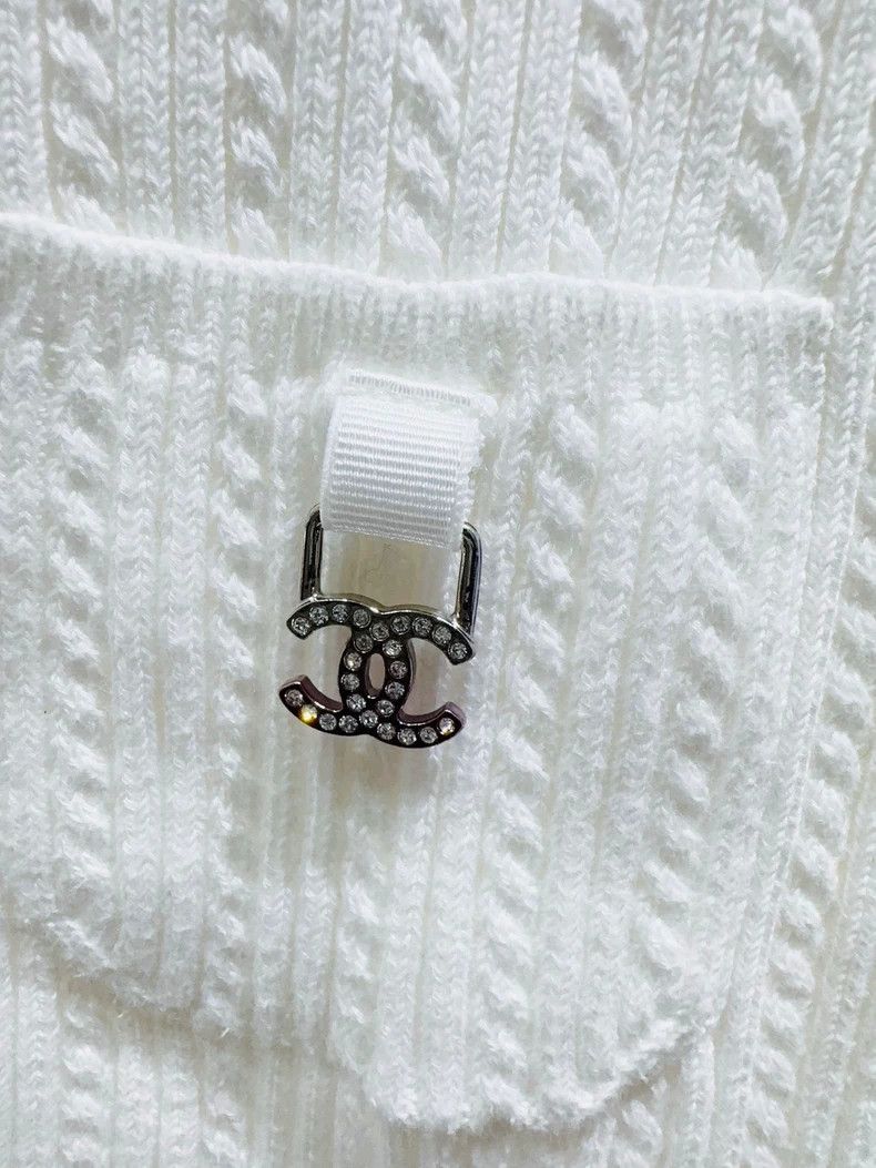 Chanel Chanel Knitted Sleeveless Top with Logo - dmc Size US M / EU 48-50 / 2 - 3 Thumbnail