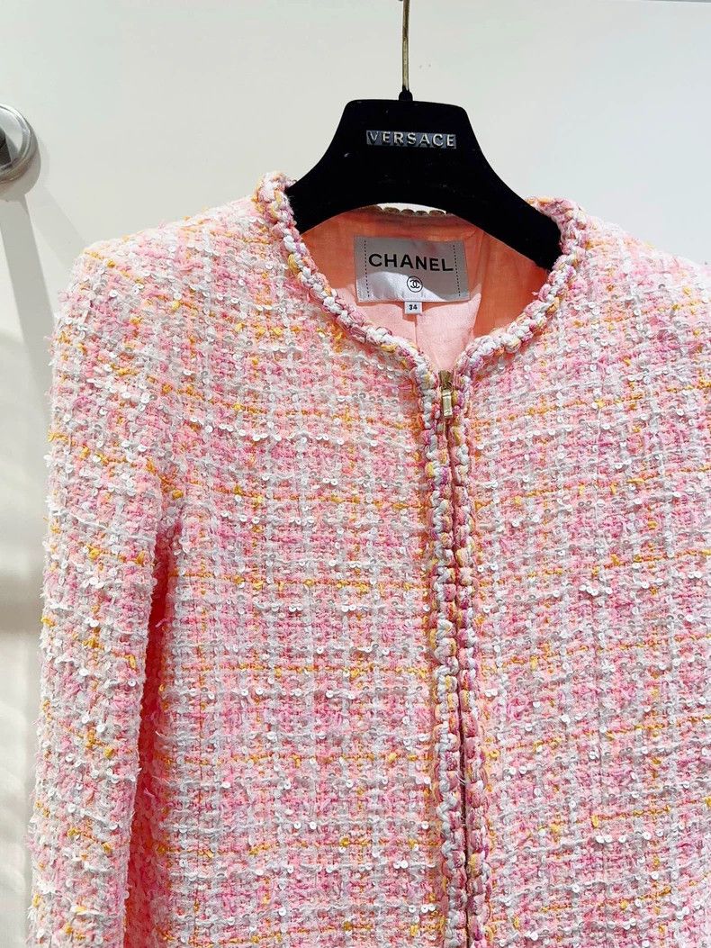 Chanel Chanel Pink Sequined Outerwear from Cruise Collection - dmc Size US M / EU 48-50 / 2 - 3 Thumbnail