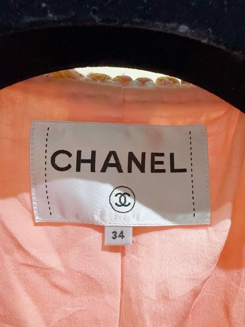 Chanel Chanel Pink Sequined Outerwear from Cruise Collection - dmc Size US M / EU 48-50 / 2 - 2 Thumbnail