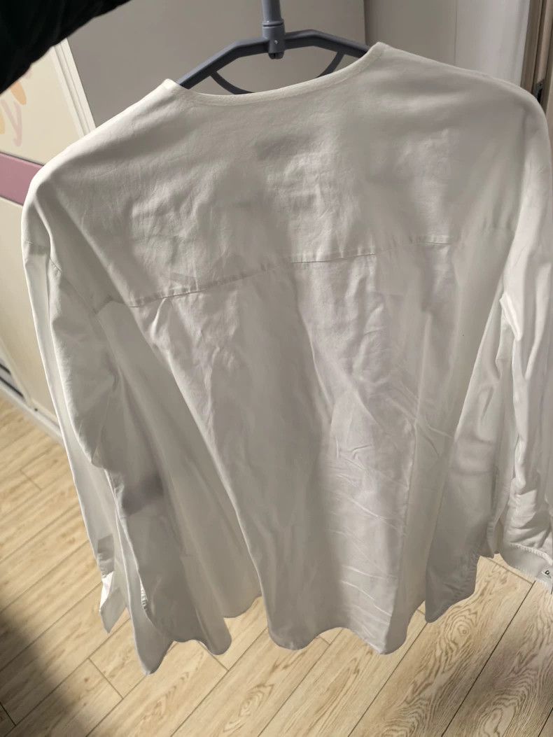 Balenciaga Balenciaga White Shirt with Unique Cut - dmc Size US M / EU 48-50 / 2 - 2 Thumbnail