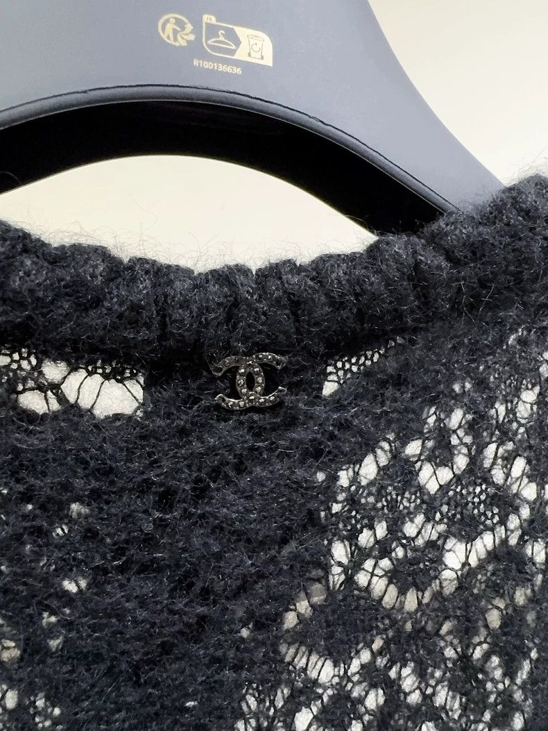 Chanel Chanel 23K Mohair Sweater with Puff Sleeves - dmc Size US S / EU 44-46 / 1 - 5 Thumbnail