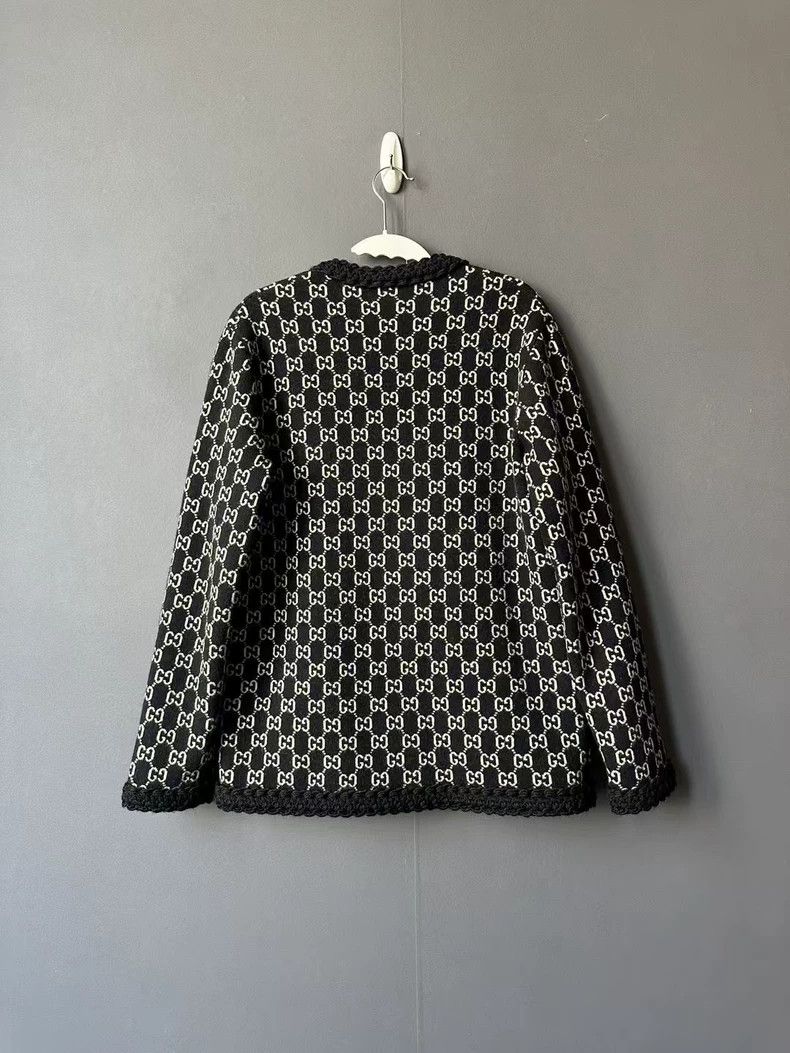 Gucci Gucci Printed Cardigan Jacket in XS Size - dmc Size US XS / EU 42 / 0 - 2 Thumbnail