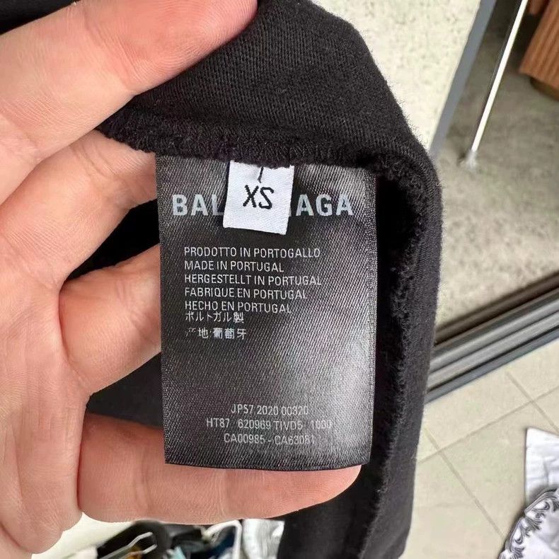 Balenciaga Balenciaga Gym Wear Short Sleeve T-Shirt - dmc Size US XS / EU 42 / 0 - 4 Thumbnail