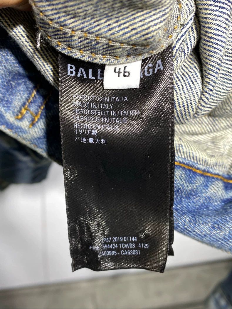 Balenciaga Balenciaga Denim Jacket with Embroidered Logo - dmc Size US L / EU 52-54 / 3 - 6 Thumbnail