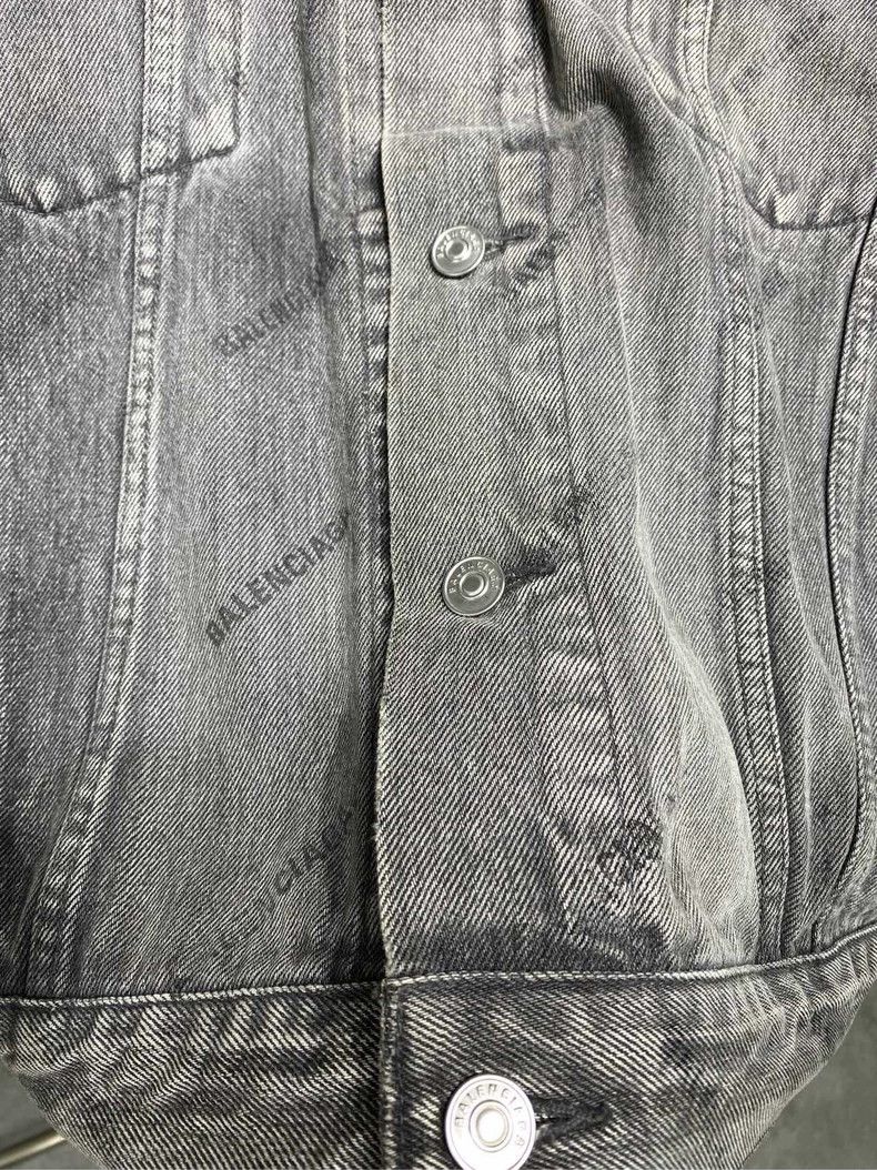 Balenciaga Balenciaga Water-Washed Denim Jacket with Logo - dmc Size US M / EU 48-50 / 2 - 3 Thumbnail