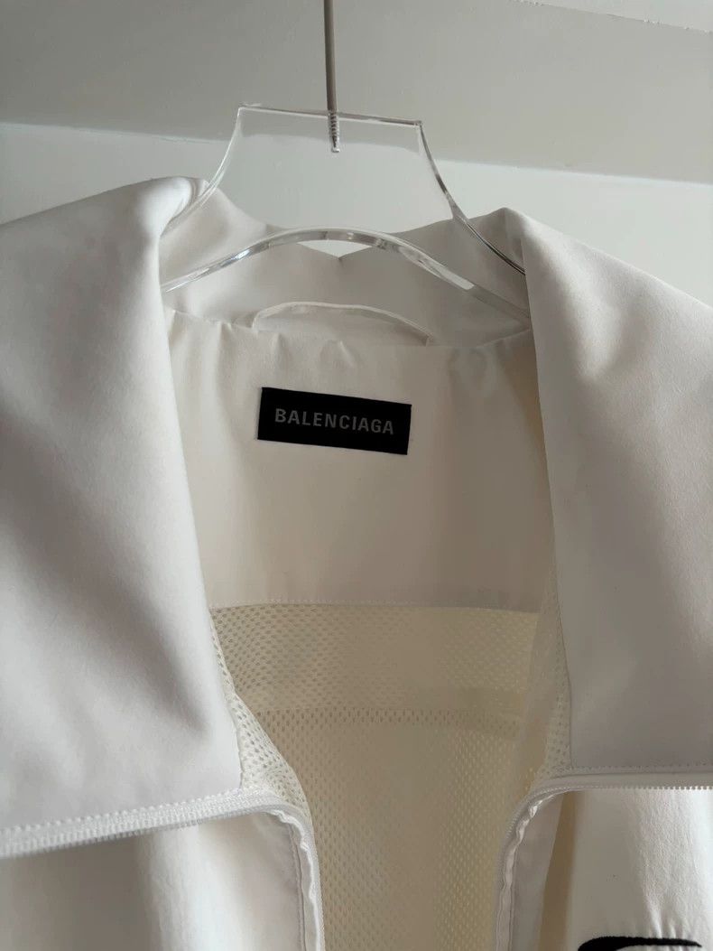 Balenciaga Balenciaga Embroidered Logo Jacket 36 Size - dmc Size US S / EU 44-46 / 1 - 2 Thumbnail