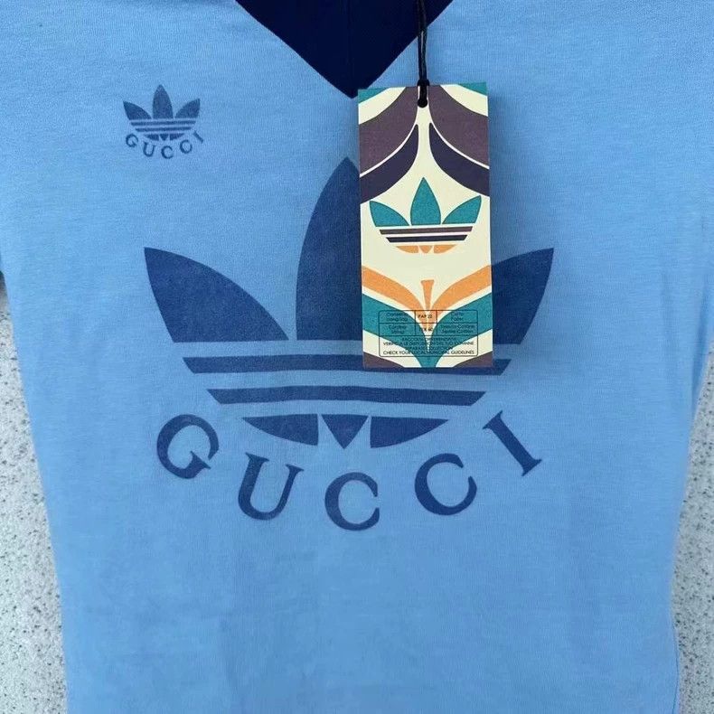 Gucci Gucci x Adidas Short Sleeve T-Shirt - dmc Size US XXS / EU 40 - 3 Thumbnail